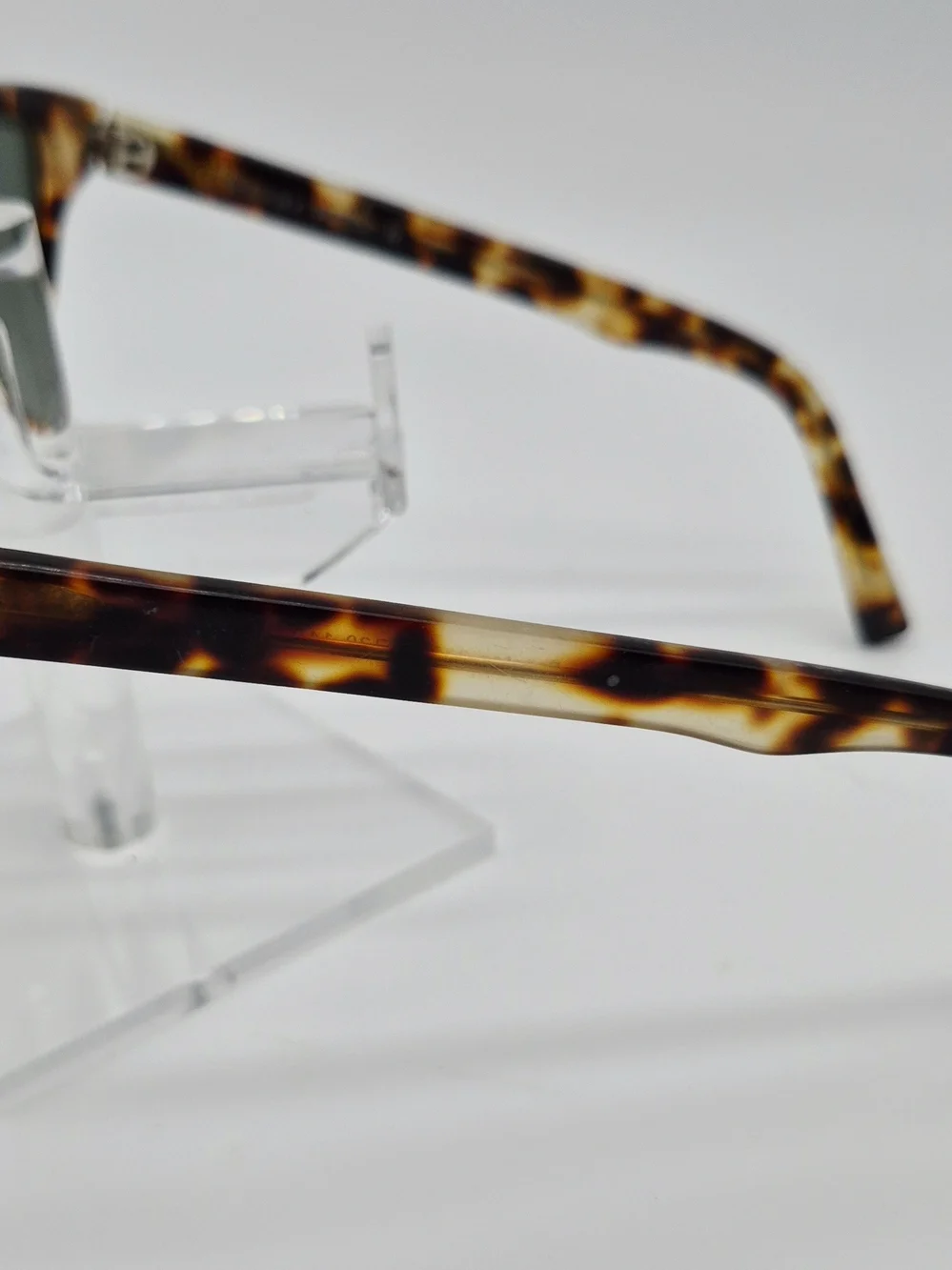 Warby Parker 